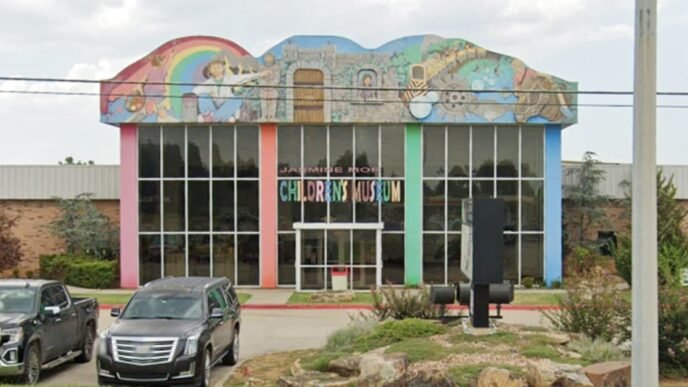 4-year-old boy hospitalized after explosion at Oklahoma children's museum