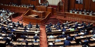 Asian countries are pioneers in balancing AI regulation and innovation