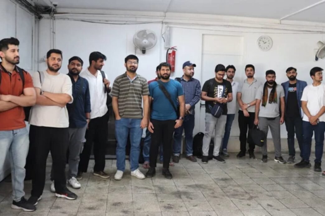 Convoy of stranded Pakistani students departs from Tehran