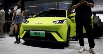 In China, fears grow of an EV financial crisis amid pricing war