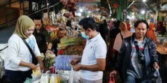 Indonesia to hand out cash, rice as Southeast Asia girds for US tariffs