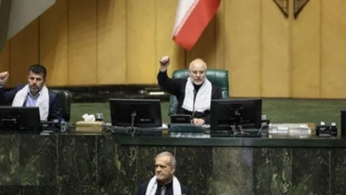 Iranian parliament “Thanks Pakistan” over support during Israel tensions