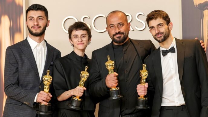 Israeli soldiers bar media from visiting West Bank villages on tour organized by Oscar winners