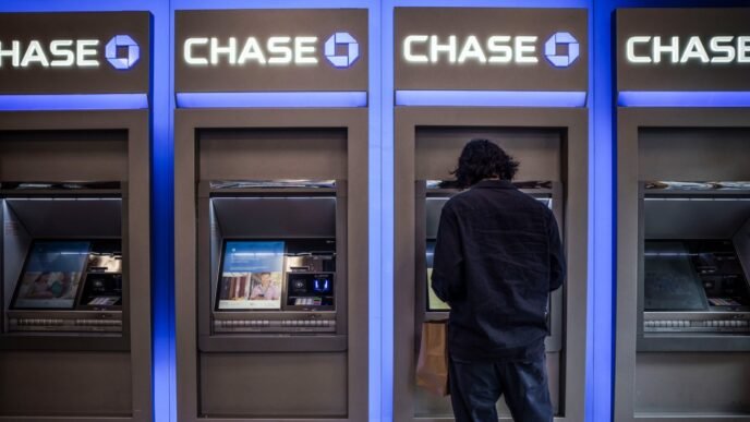 JPMorgan Chase unveils new Sapphire Reserve card perks and $795 annual fee