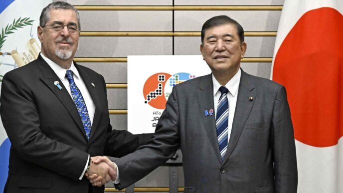 Japan builds ties with Taiwan's last few diplomatic allies