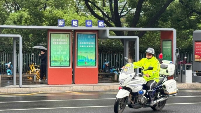 Japanese students in China down 11% a year after knife attack