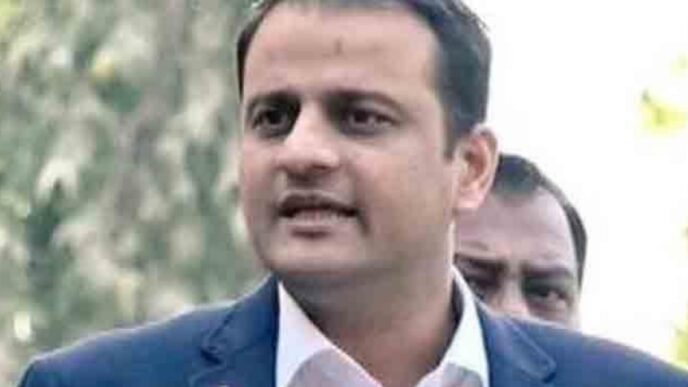 Mayor Karachi urges responsible waste disposal on Eid