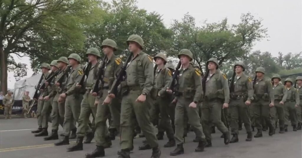 Military parade pays tribute to Vietnam veterans