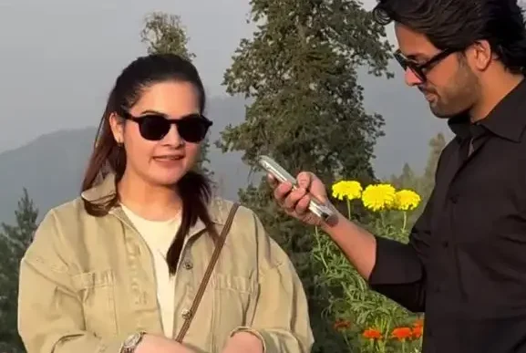 Minal Khan nails the ‘Outfit Cost’ trend with funny twist