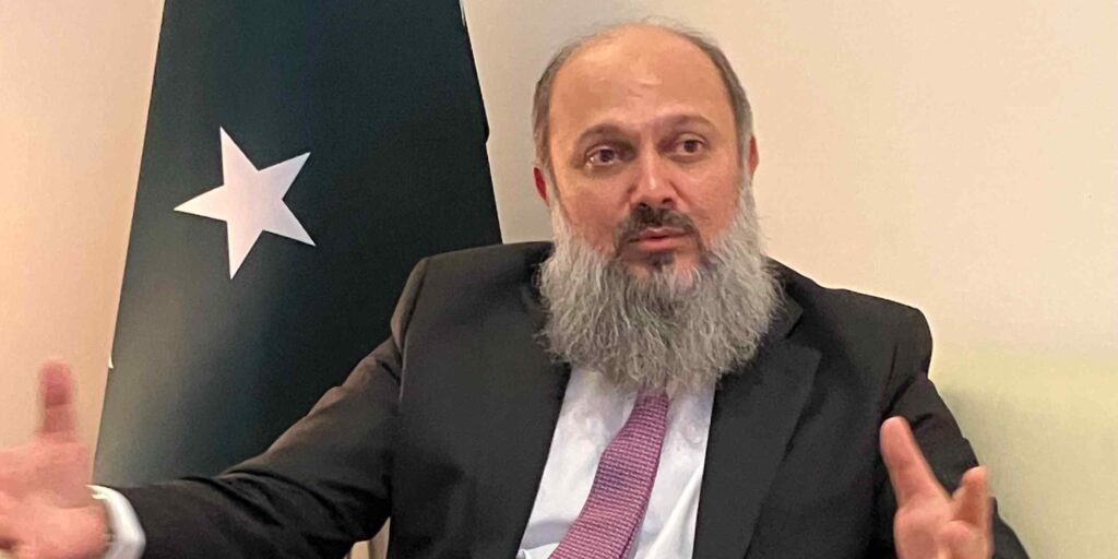 Pakistan to offer to buy more soybeans to slim trade surplus with US