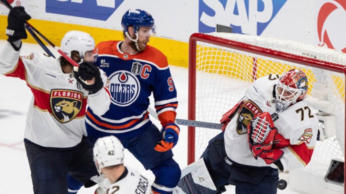 Panthers close in on 2nd straight Stanley Cup title by beating the Oilers 5-2 in Game 5
