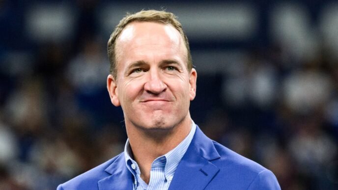 Peyton Manning buys ownership stake in Denver's National Women's Soccer League expansion team