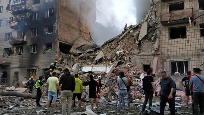 Russian bombs hits dozens of Ukrainian civilian targets, killing at least 15