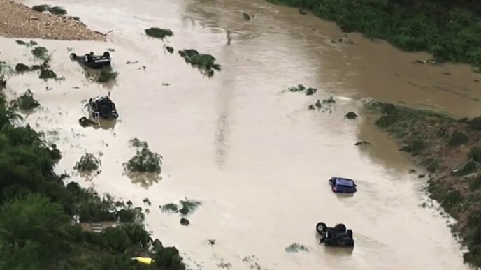 San Antonio slammed with deadly storms 