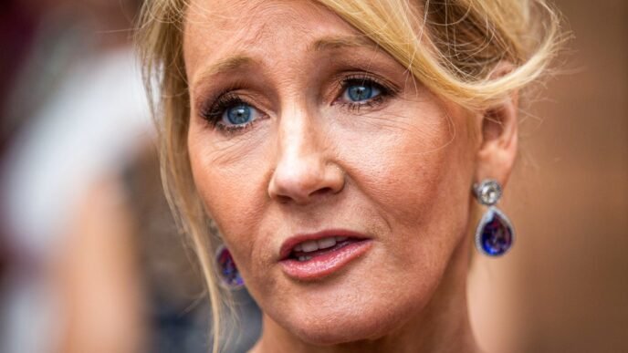 San Francisco bookstore stops selling J.K. Rowling titles due to 'Harry Potter' author's anti-trans views