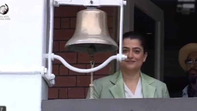 Sana Mir honored to ring bell at Lord’s ahead of WTC final