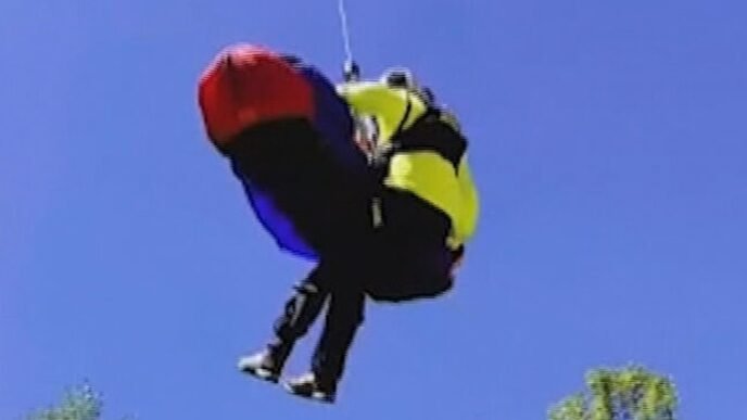 School nurse helps rescue grandfather who fell during hike at Utah canyon
