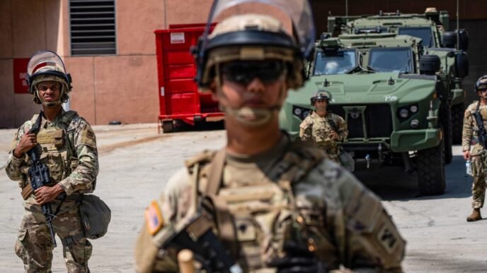 Some Los Angeles officials fear Marines' 'rules of force'