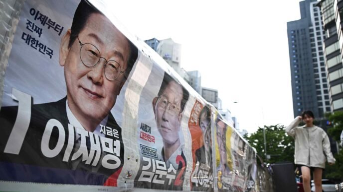 South Korea election live: Voting closes