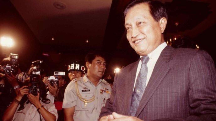 Suchinda Kraprayoon, the Thai general who broke his word