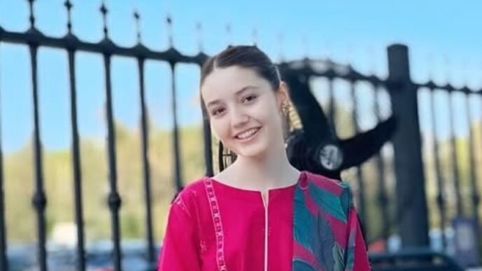 Teenage TikToker shot dead in her home in Pakistan