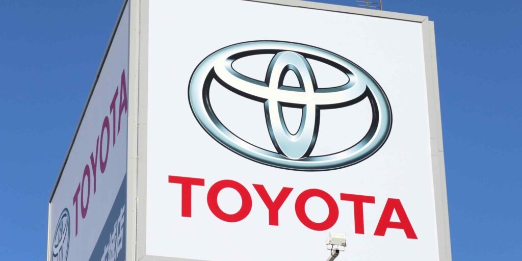 Toyota group unloads $8bn in cross-held shares as divestments pick up
