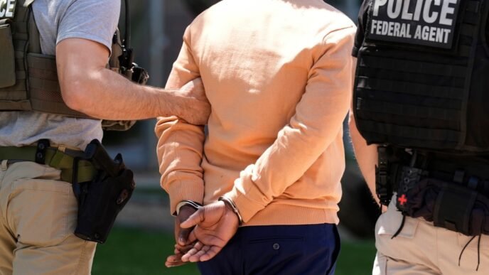Trump admin tells immigration judges to dismiss cases in tactic to speed up arrests