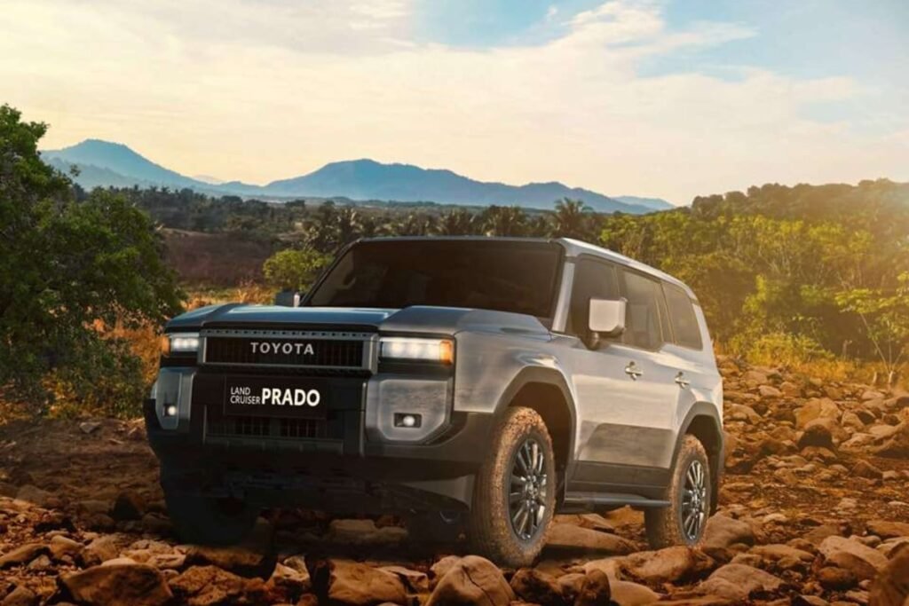 Buy Luxury Land Cruiser at Big Discount in Pakistan- Details Here