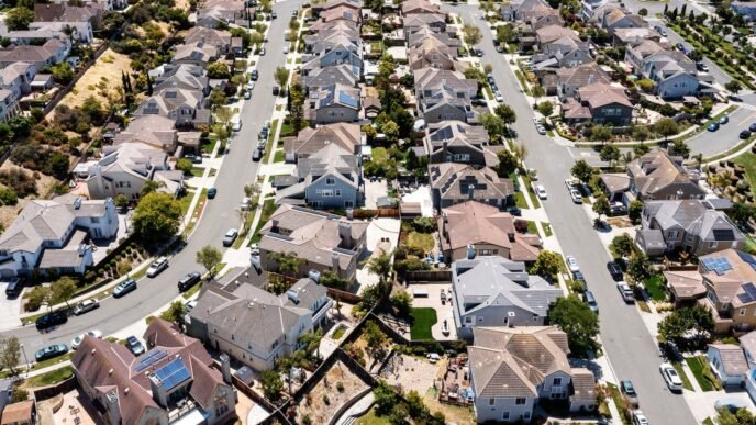 Mortgage refinance demand surges, as interest rates drop further